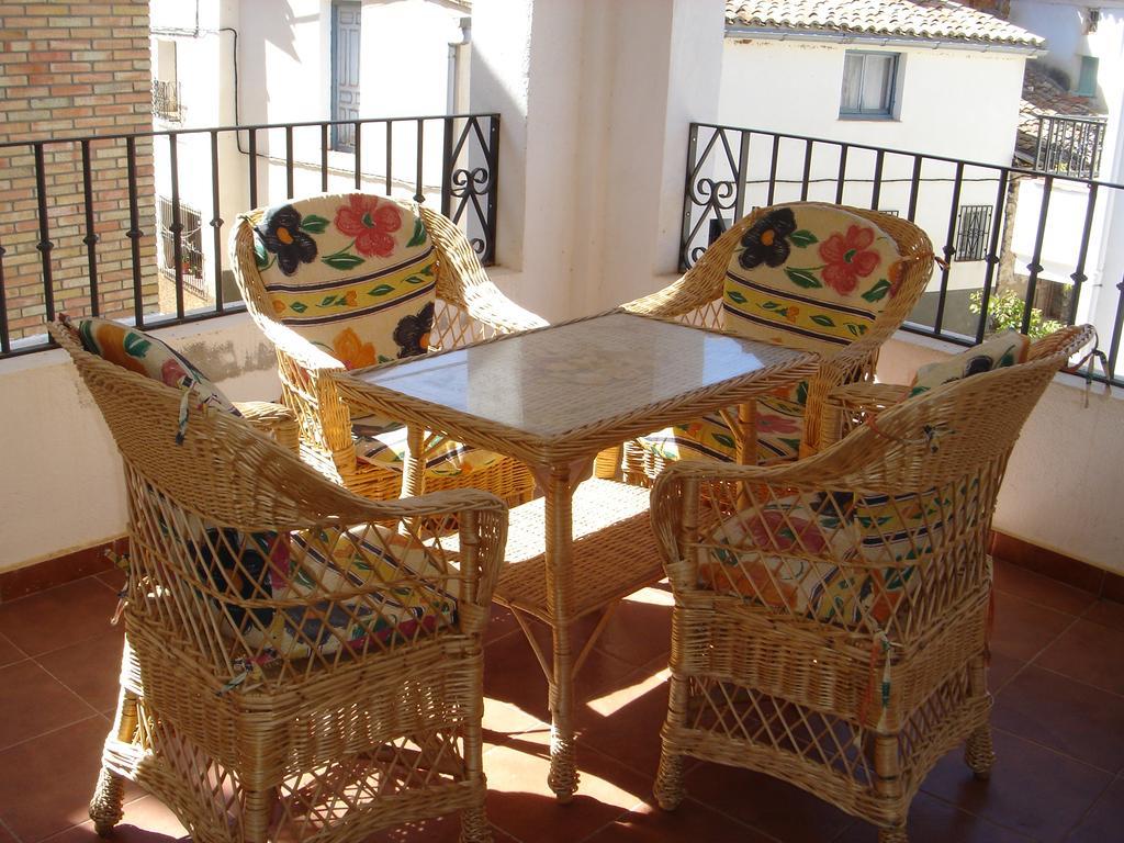 Apartamentos Serrano Ribatajada Dış mekan fotoğraf