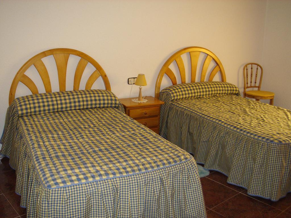 Apartamentos Serrano Ribatajada Dış mekan fotoğraf