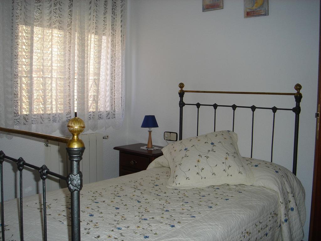 Apartamentos Serrano Ribatajada Dış mekan fotoğraf